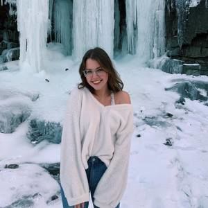 Meet your Posher, Amber